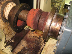 A dry gear coupling is the result of a lubrication failure A dry gear coupling is the result of a lubrication failure
