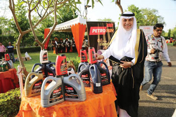 Mr. Sameer M Nawar, President, Petromin Corporation, KSA with their India product range at the Annual Dealers Conference in Jaipur. Mr. Sameer M Nawar, President, Petromin Corporation, KSA with their India product range at the Annual Dealers Conference in Jaipur.