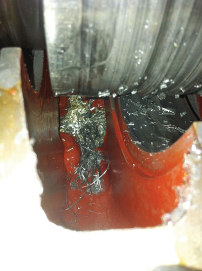 Pump casing oil drain Pump casing oil drain