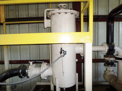 Kidney-loop system filters may be quite large. Kidney-loop system filters may be quite large.