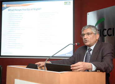 Udey Dhir speaking at the Federation of Indian Chamber of Commerce and Industry (FICCI) in New Delhi