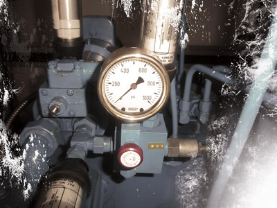 Most systems have a dump valve that allows high-pressure fluid in the accumulator to dump to the tank, permitting the pressure to drop to zero.