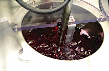 Figure 3. Funnel-shaped sinks achieve turbulent flow, enabling controlled homogenous distribution of particles across a range of sizes during the test sequence.